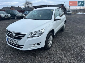 Авто Volkswagen Tiguan 2010 № 8657557