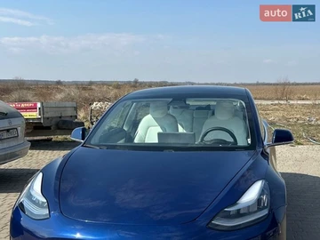 Авто Tesla Model 3 2020 № 8657685