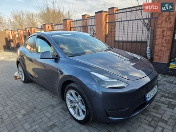 Авто Tesla Model Y 2023 № 8658057