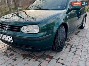 Авто Volkswagen Golf 2000 № 8658183