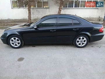 Авто Mercedes E-Class 2005 № 8658644