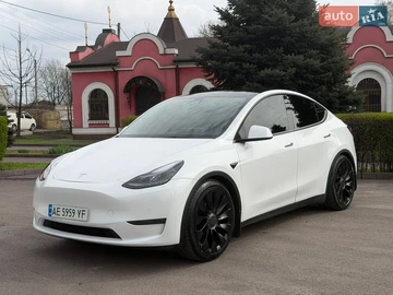 Авто Tesla Model Y 2022 № 8658874