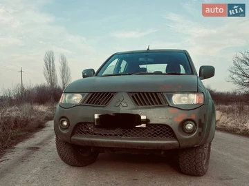 Авто Mitsubishi L 200 2006 № 8658967