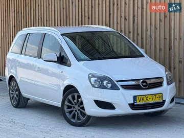 Авто Opel Zafira 2012 № 8658999