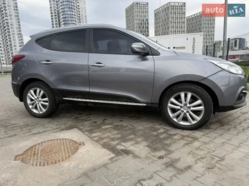 Авто Hyundai Ix35 2011 № 8659192