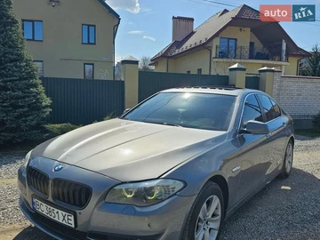Авто BMW 5 Series 2012 № 8659207