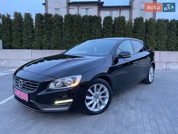 Авто Volvo V60 2014 № 8659210