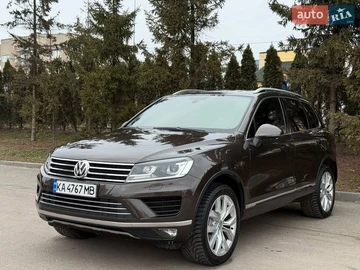 Авто Volkswagen Touareg 2014 № 8659235