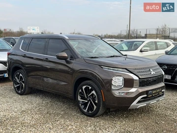 Авто Mitsubishi Outlander 2022 № 8659265