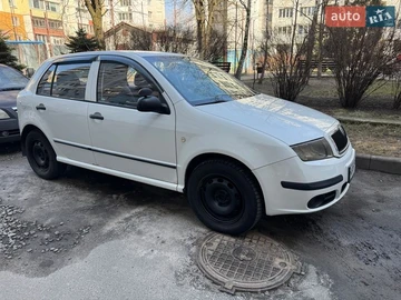 Авто Skoda Fabia 2002 № 8659317