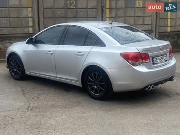 Авто Chevrolet Cruze 2010 № 8659353