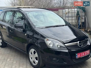 Авто Opel Zafira 2013 № 8659548