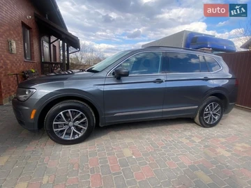 Авто Volkswagen Tiguan 2019 № 8659672