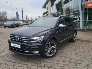 Авто Volkswagen Tiguan 2018 № 8659889