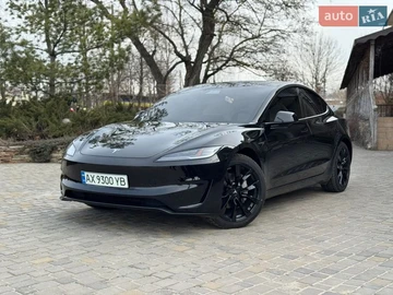Авто Tesla Model 3 2025 № 8659894