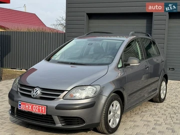 Авто Volkswagen Golf Plus 2008 № 8660166