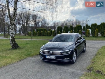 Авто Volkswagen Passat 2018 № 8660466