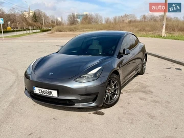 Авто Tesla Model 3 2022 № 8660472