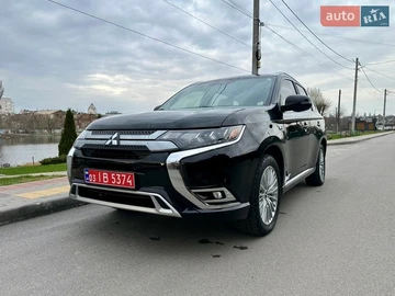 Авто Mitsubishi Outlander 2019 № 8660485