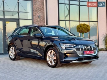 Авто Audi E-Tron 2020 № 8660497