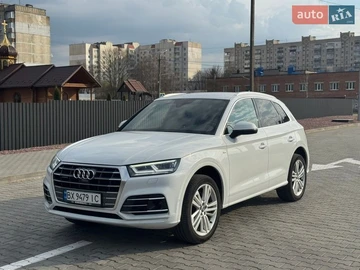 Авто Audi Q5 2018 № 8660533