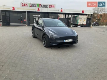 Авто Tesla Model Y 2024 № 8660671