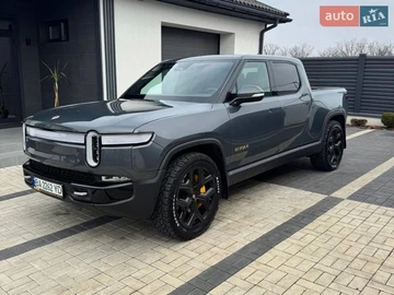 Авто Rivian R1T 2022 № 8660676