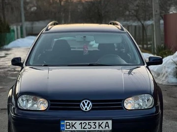 Авто Volkswagen Golf 1999 № 8660726