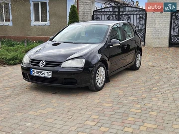 Авто Volkswagen Golf 2004 № 8660752