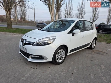 Авто Renault Scenic 2013 № 8660780