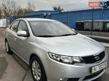 Авто KIA Cerato 2009 № 8660923