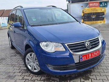 Авто Volkswagen Touran 2007 № 8660979
