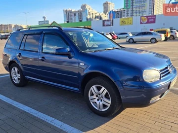 Авто Volkswagen Golf 2000 № 8661308