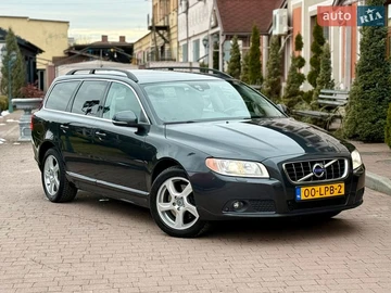 Авто Volvo V70 2012 № 8661503