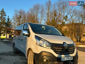 Авто Renault Trafic 2018 № 8661612