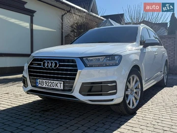 Авто Audi Q7 2015 № 8661714