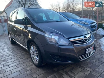 Авто Opel Zafira 2012 № 8661760