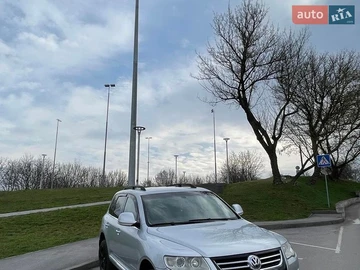 Авто Volkswagen Touareg 2008 № 8661773