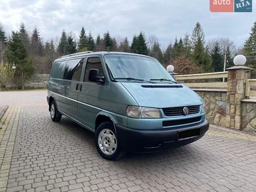 Авто Volkswagen Transporter 2000 № 8662078