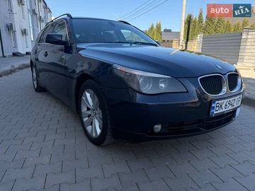 Авто BMW 5 Series 2004 № 8662089