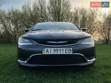 Авто Chrysler 200 2015 № 8662100