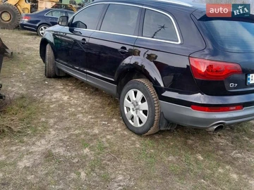Авто Audi Q7 2010 № 8662128