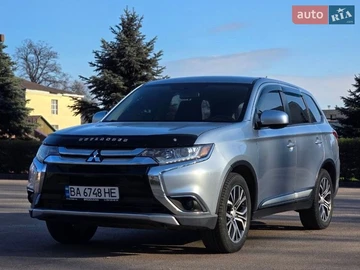 Авто Mitsubishi Outlander 2015 № 8662129