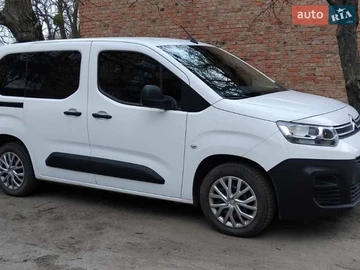 Авто Citroen Berlingo 2021 № 8662177