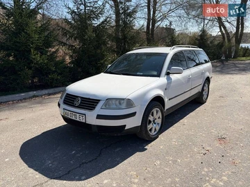 Авто Volkswagen Passat 2001 № 8662399