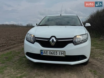 Авто Renault Logan 2013 № 8662428