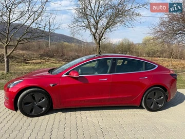 Авто Tesla Model 3 2020 № 8662716