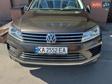 Авто Volkswagen Touareg 2017 № 8662753