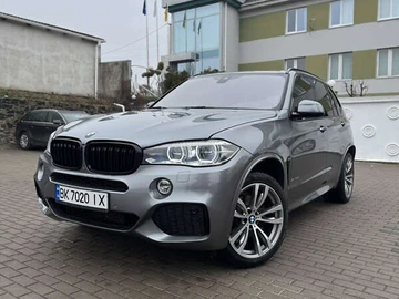 Авто BMW X5 2017 № 8662757