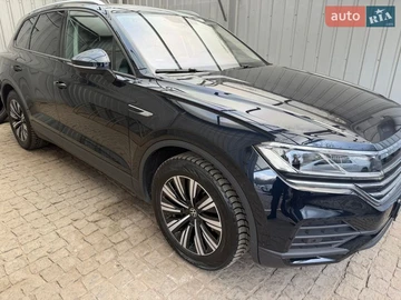Авто Volkswagen Touareg 2021 № 8662889